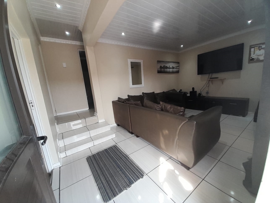 4 Bedroom Property for Sale in Mdantsane Eastern Cape
